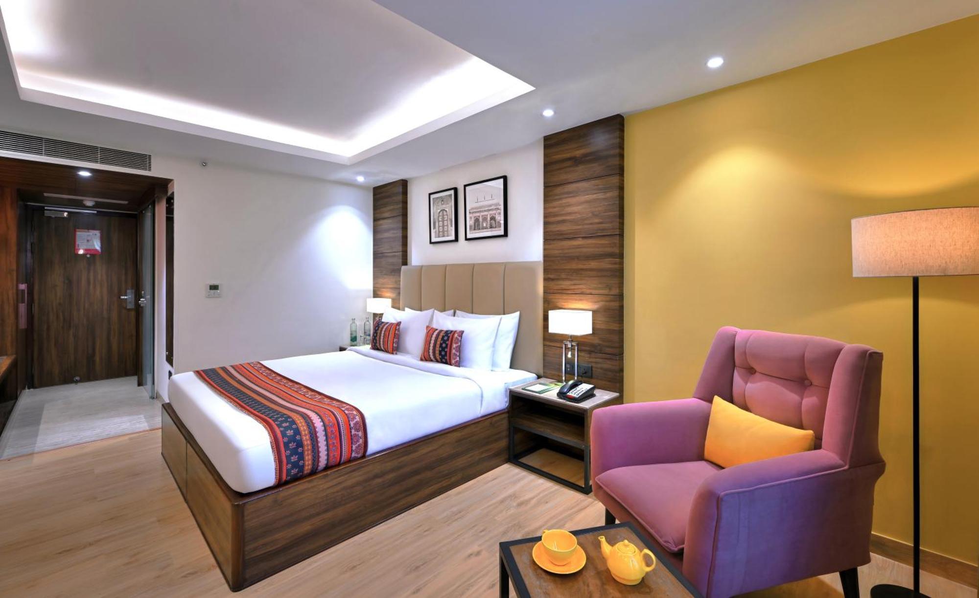 Hotel Golden Tulip Agra à Agra  Extérieur photo