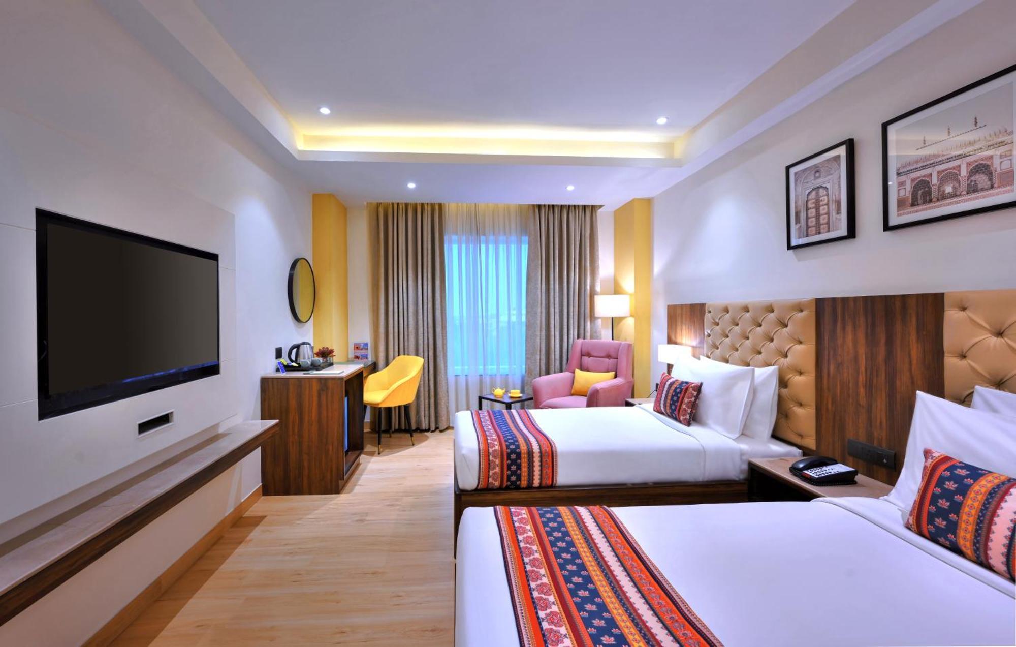 Hotel Golden Tulip Agra à Agra  Extérieur photo